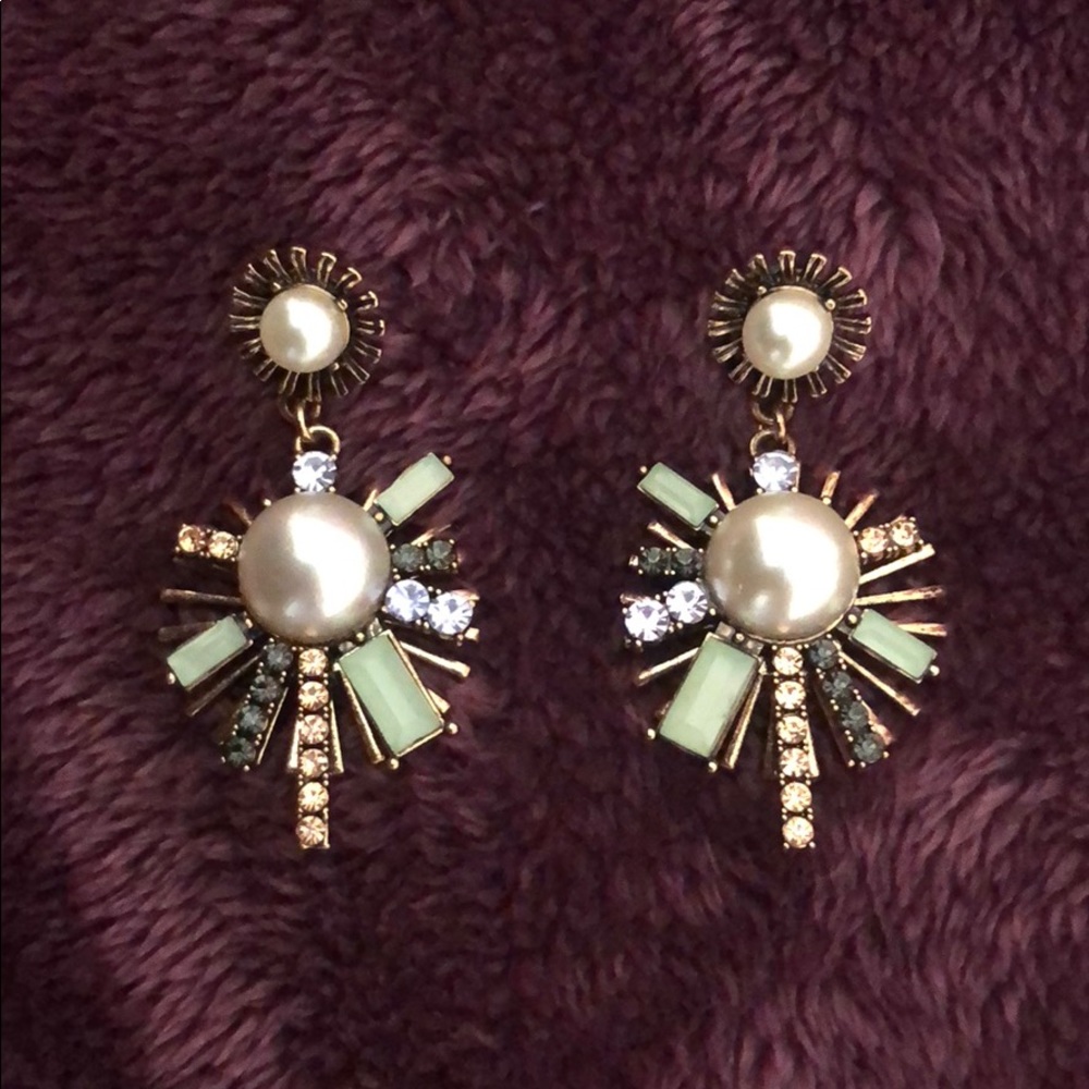 Party wear earrings. Goes with most of outfits.